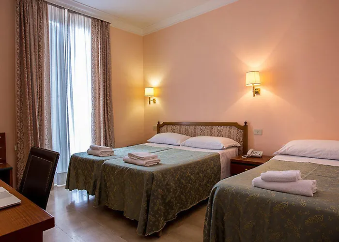 Hotel Center 3